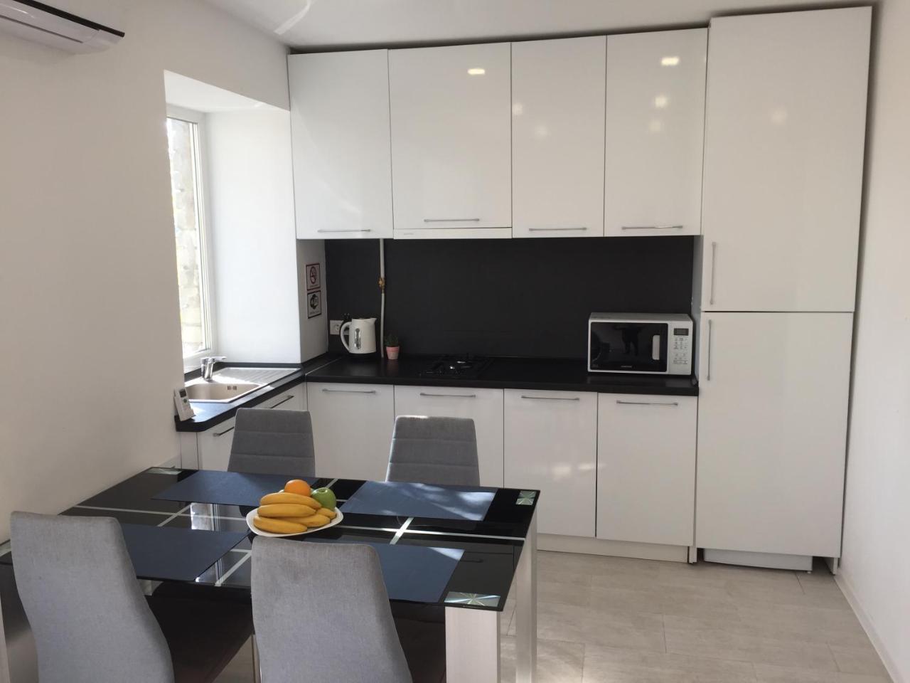 Top View Apartment In The Center 헤르손 외부 사진